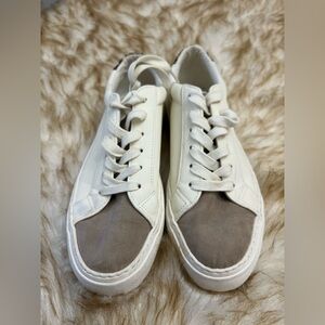 Express Cream Platform Sneakers – Size 6